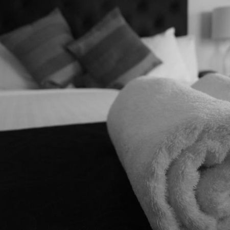 Lincoln Cottage Motor Inn Вага Вага Стая снимка