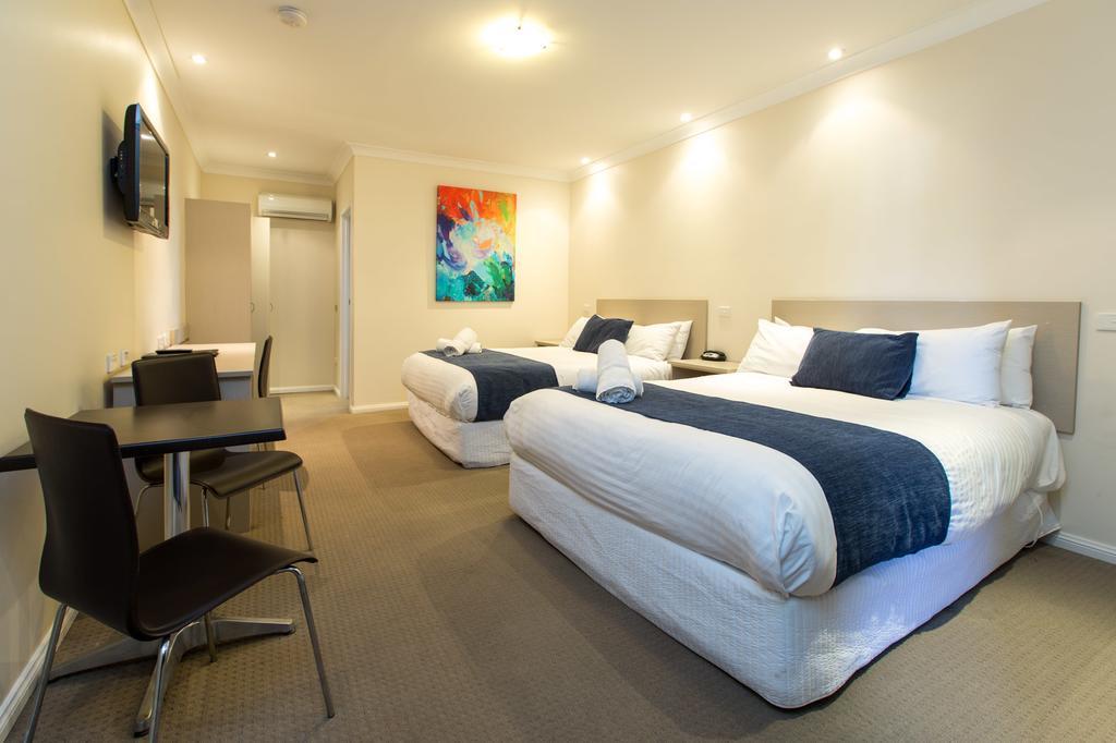 Lincoln Cottage Motor Inn Вага Вага Екстериор снимка